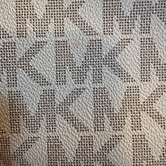 Michael Kors belt bag - Picture 4 of 5